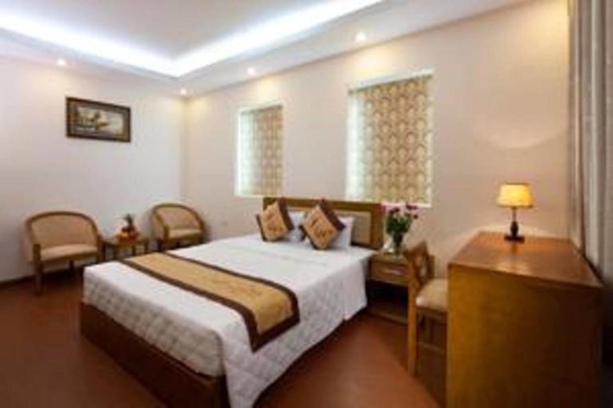 Lam Bao Long Hotel Hue Exterior foto